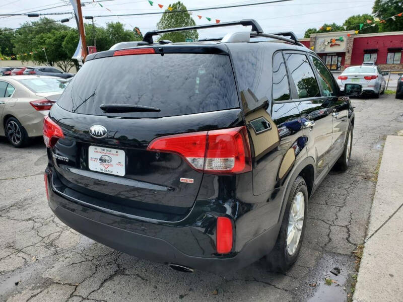 2014 Kia Sorento LX