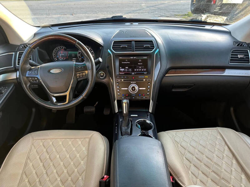 2016 Ford Explorer Platinum