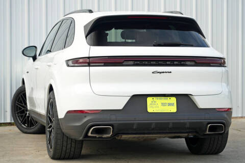 2024 Porsche Cayenne E-Hybrid