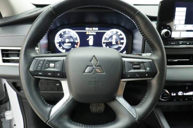 2024 Mitsubishi Outlander SEL
