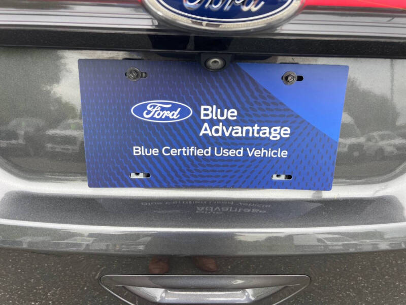 2017 Ford Edge SE