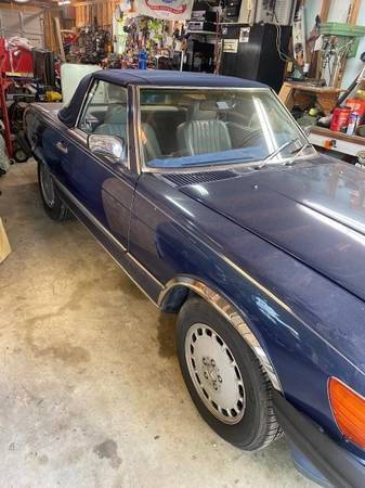 1987 Mercedes-Benz 560SL