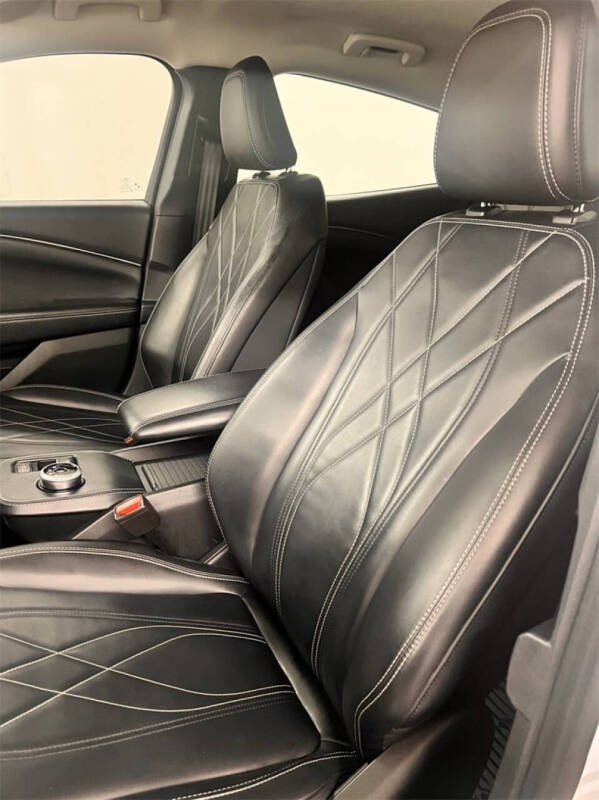 2021 Ford Mustang Mach-E Select