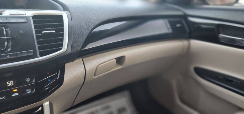 2017 Honda Accord LX