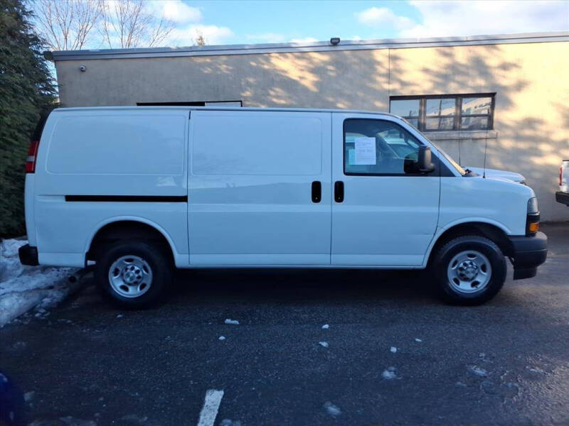 2020 Chevrolet Express 2500