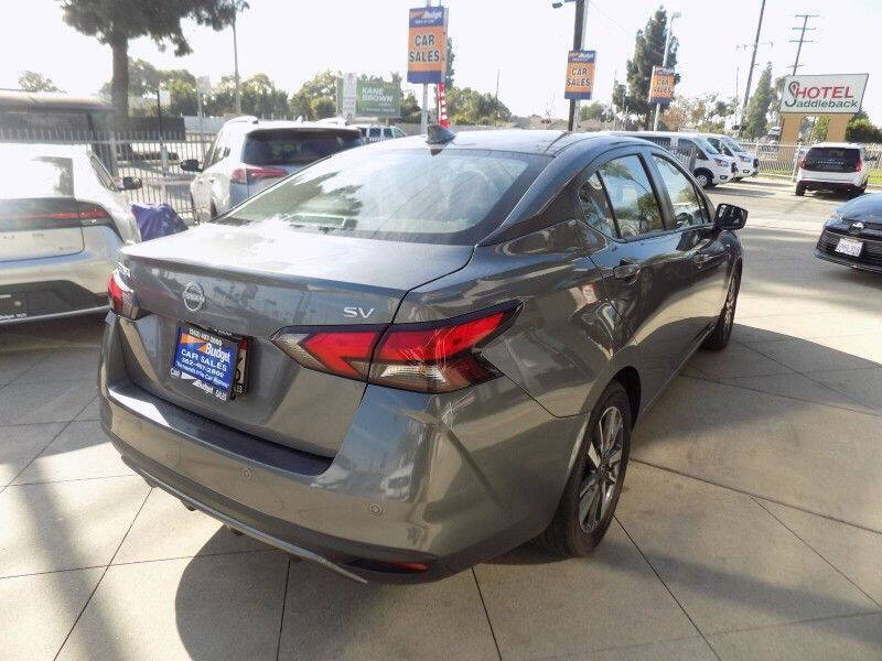 2023 Nissan Versa SV