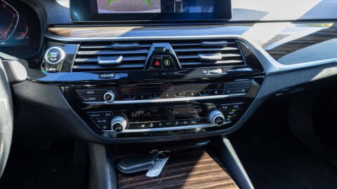 2020 BMW 5 Series 530i