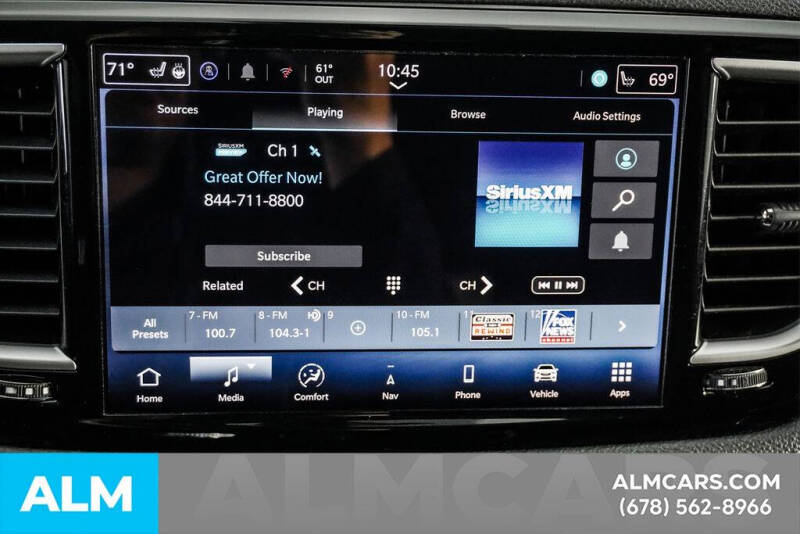 2024 Chrysler Pacifica Plug-In Hybrid Select