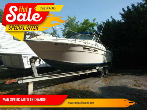 1978 Sea Ray cuddy cabin