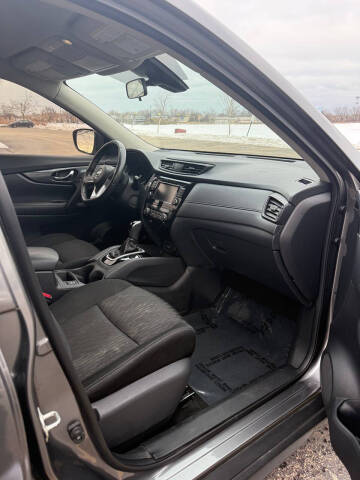 2019 Nissan Rogue SV