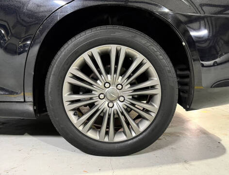 2014 Chrysler 300 C John Varvatos Limited Edition