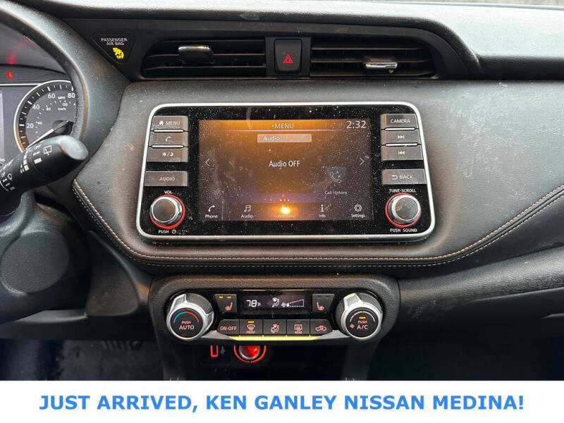 2019 Nissan Kicks SR