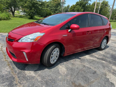 2014 Toyota Prius v Five