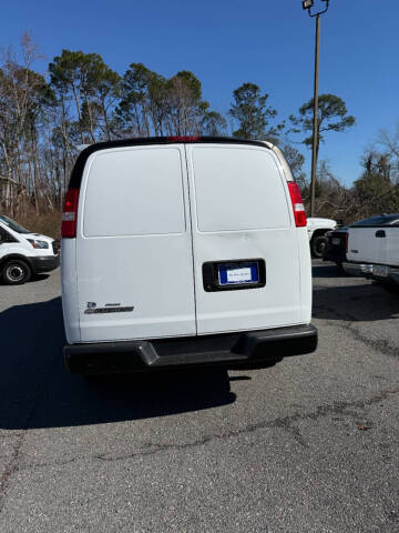2018 Chevrolet Express 2500