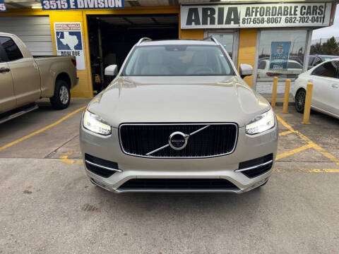 2016 Volvo XC90 T6 Momentum