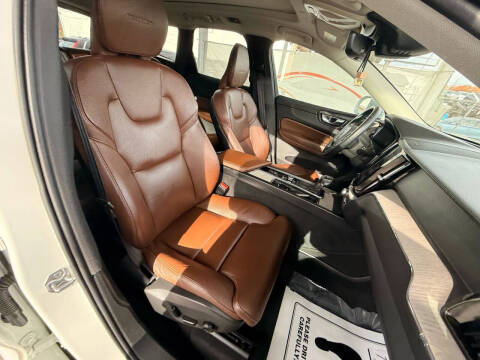 2020 Volvo XC60 T5 Inscription