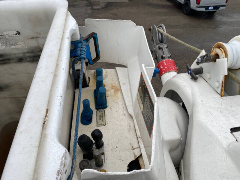 2007 Freightliner M2 106