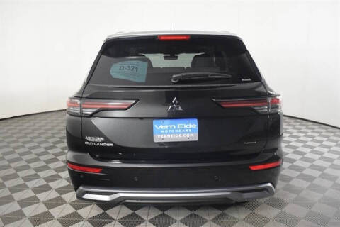 2025 Mitsubishi Outlander PHEV SEL Platinum Edition