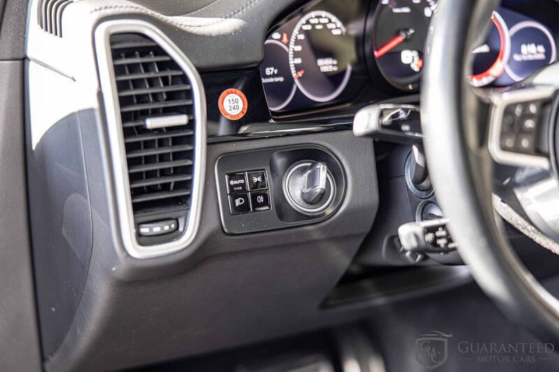 2019 Porsche Cayenne S