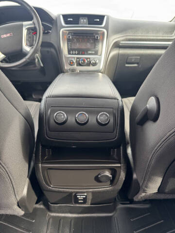 2014 GMC Acadia SLE-2