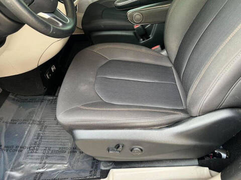2020 Chrysler Pacifica Touring
