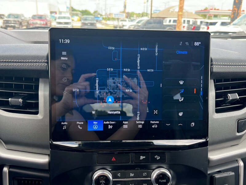 2023 Ford Expedition MAX XLT