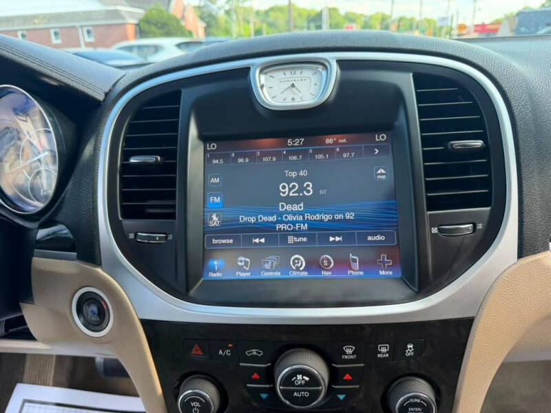 2013 Chrysler 300