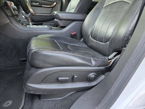 2016 GMC Acadia Denali