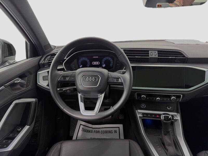 2025 Audi Q3 quattro S line Prem Plus 45 TFSI