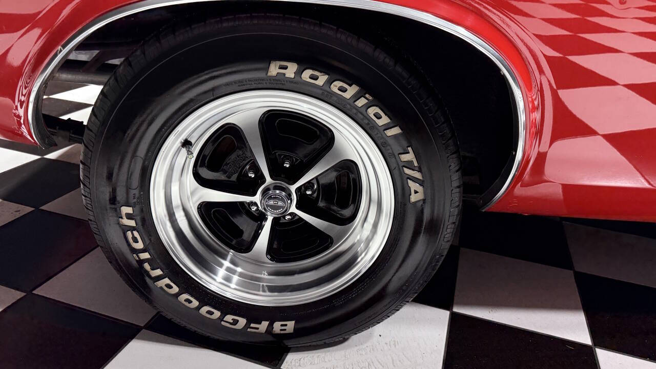 1971 Dodge Challenger 163
