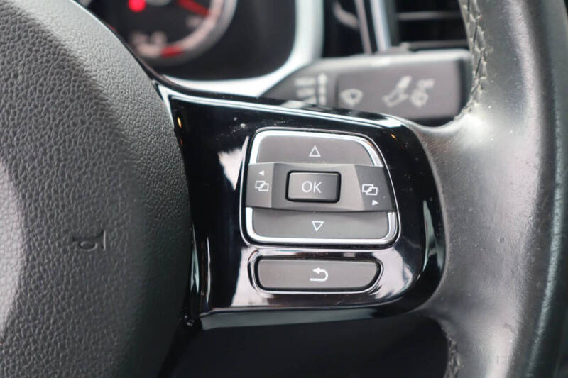 2013 Volkswagen Beetle Convertible