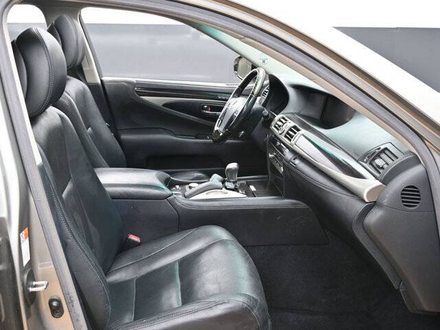 2017 Lexus LS 460