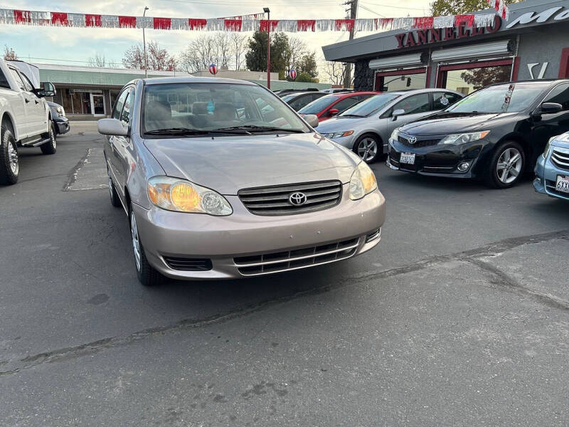 2003 Toyota Corolla LE