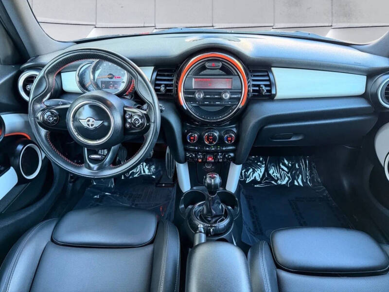 2015 MINI Hardtop 4 Door Cooper S