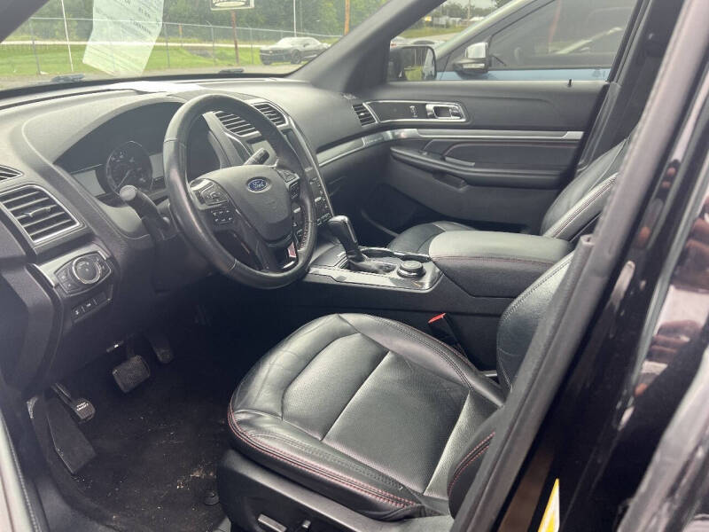 2019 Ford Explorer Sport