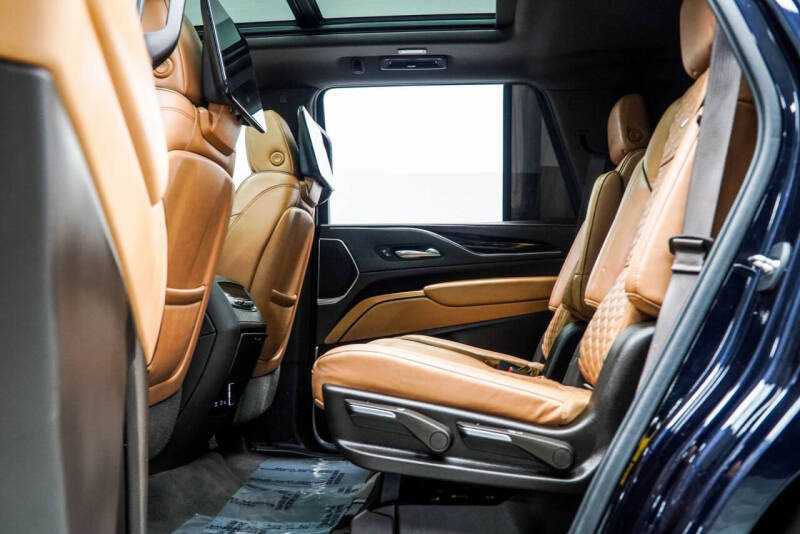 2021 Cadillac Escalade Sport