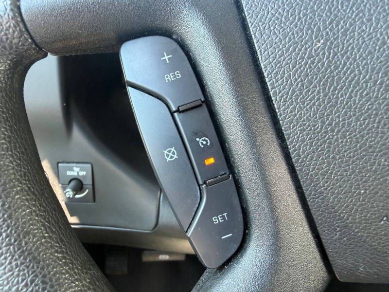 2023 Chevrolet Express LS 3500