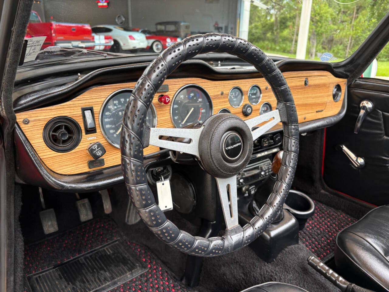 1976 Triumph TR6 29