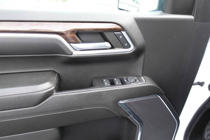 2023 GMC Sierra 1500 Elevation Standard