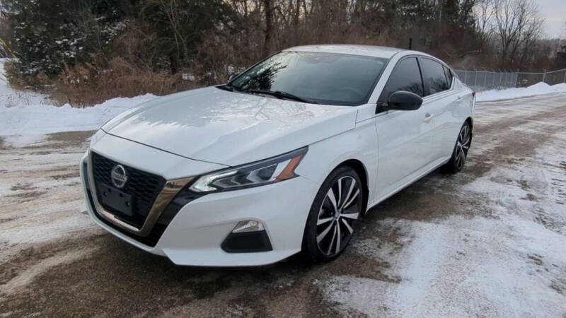2022 Nissan Altima 2.5 SR