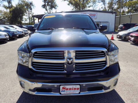 2017 RAM 1500 SLT