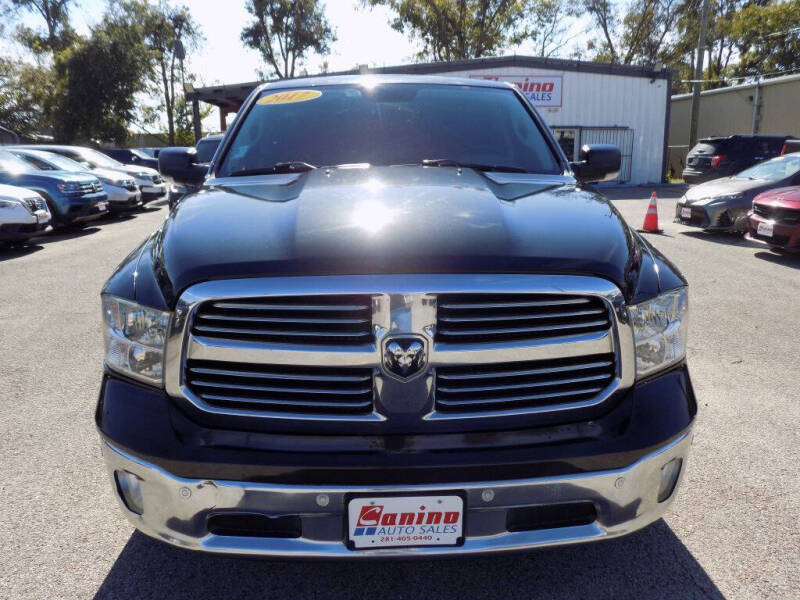 2017 RAM 1500 SLT