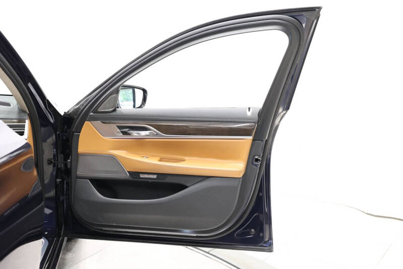 2016 BMW 7 Series 750i xDrive