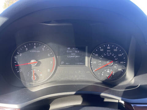 2017 Kia Cadenza Premium