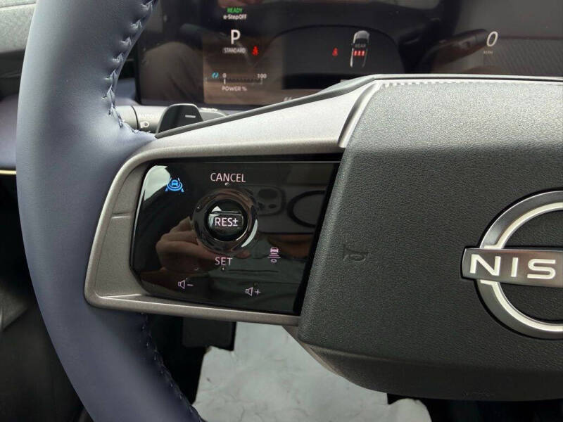 2026 Nissan LEAF Platinum+