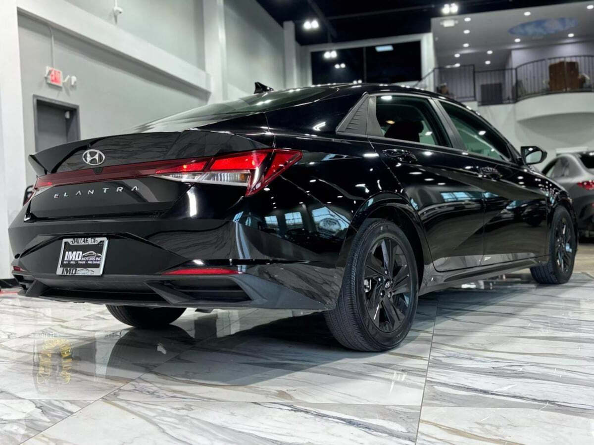 2021 Hyundai ELANTRA for sale at IMD MOTORS, INC in Dallas, TX