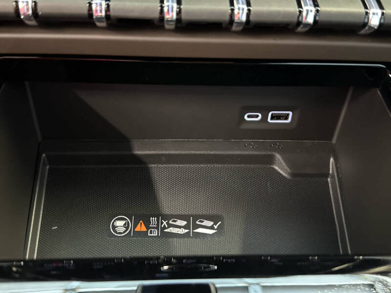 2025 GMC Yukon XL Elevation