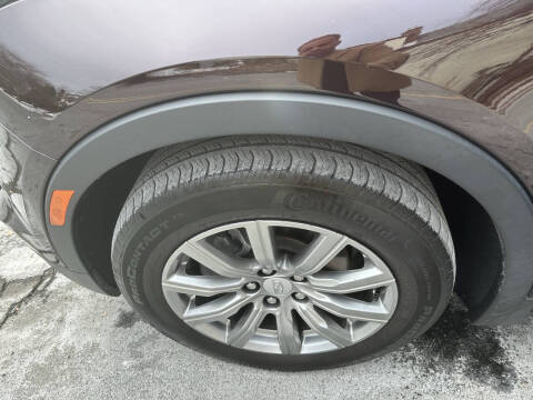 2020 Cadillac XT4 Premium Luxury