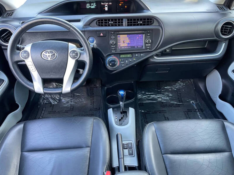 2014 Toyota Prius c