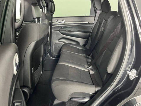2020 Jeep Grand Cherokee Laredo E